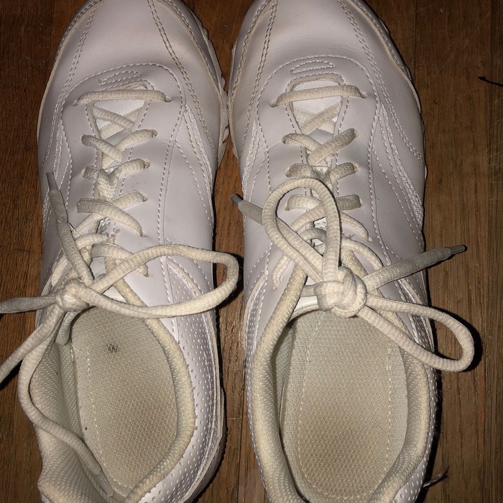 champion cheer sneakers
